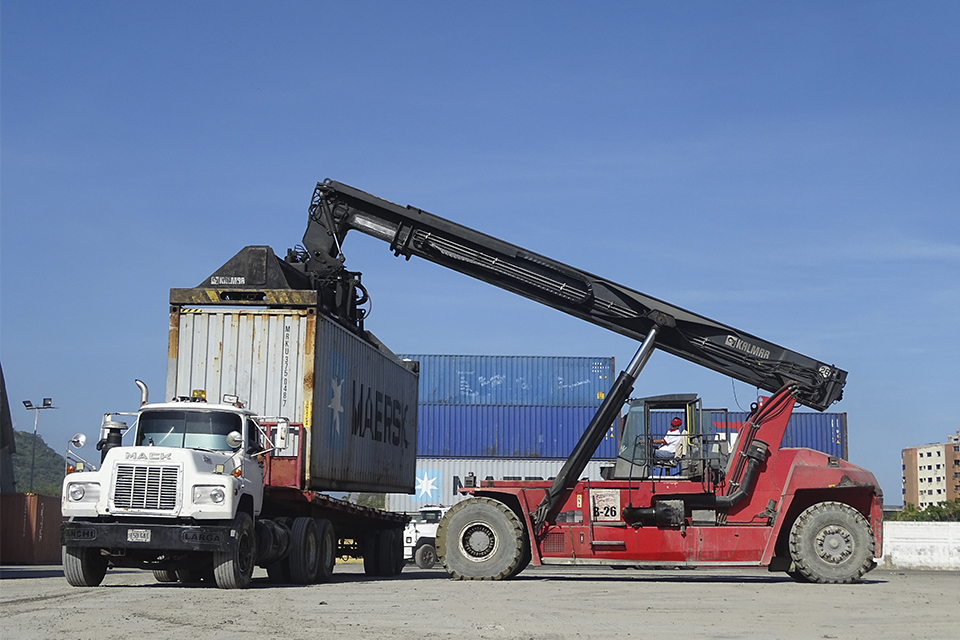Junio cerró con la movilización de 203 contenedores por la Almacenadora Caracas