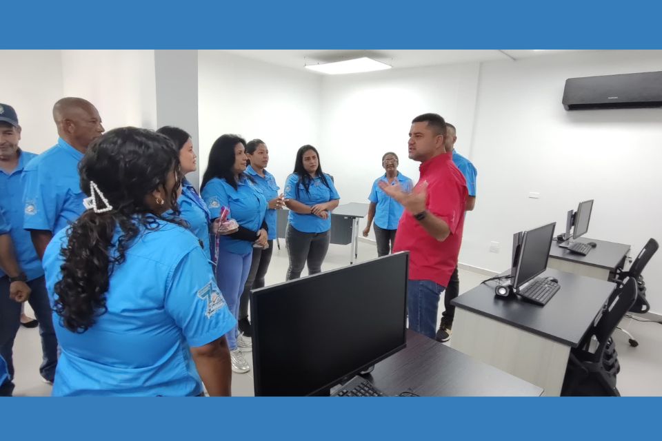 Presidente de Almacenadora Caracas inauguró oficina de operaciones en la Filial Carabobo